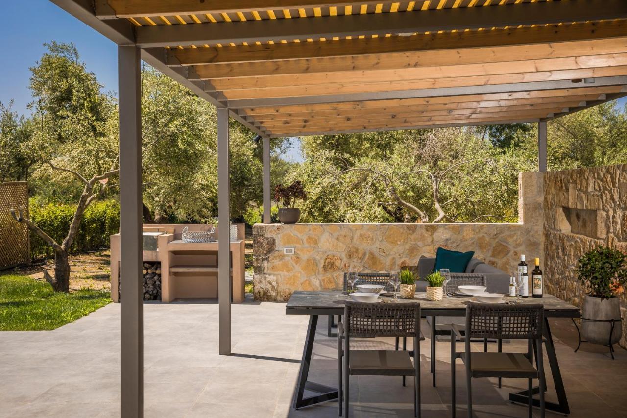 Villa Laoura Svoronata Eksteriør billede